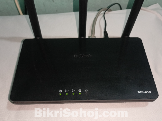 D-Link DIR-819 Wireless router